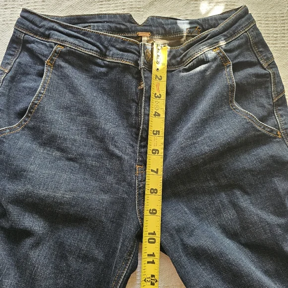 Free Peopleβ Bewick Flare Legs Jeans Size 26 - Picture 13 of 16